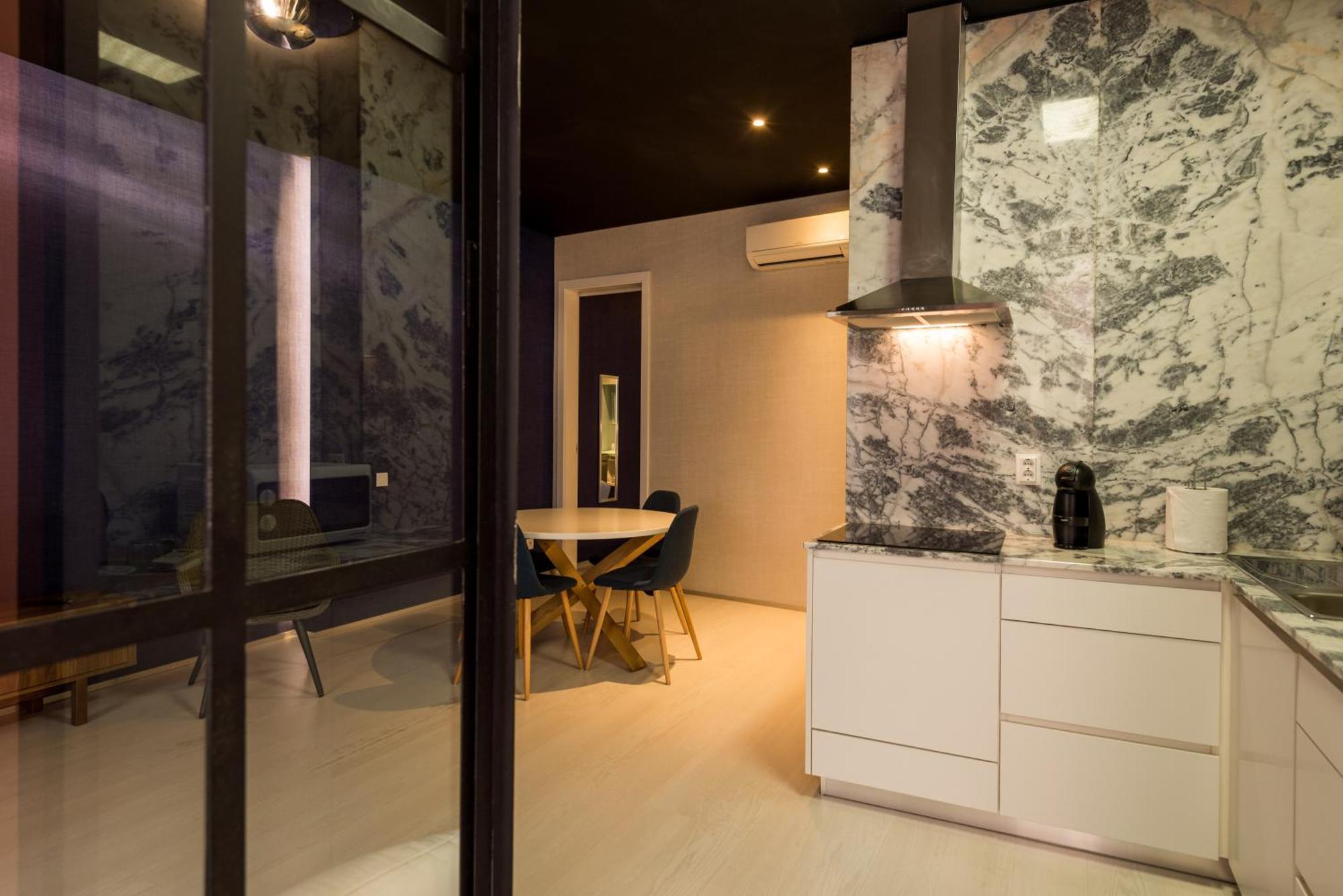 Apart-hotel Alfama - Lounge 3*