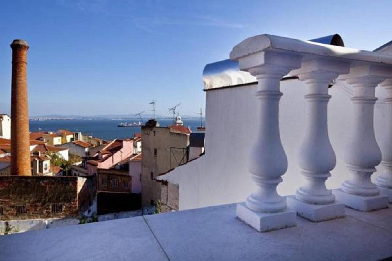 Apart-hotel Alfama - Lounge 3*